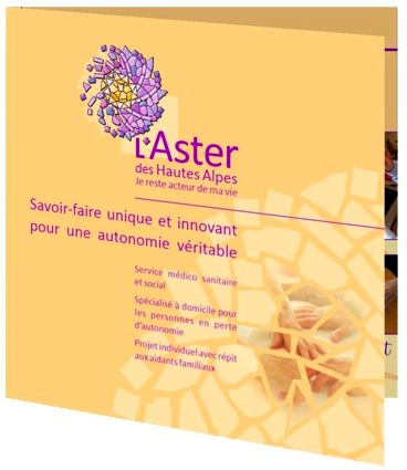 Dépliant fermé d’une entreprise d’aide à la personne à Gap par Sylvie Brossois graphiste (Gap, Hautes-Alpes, région PACA) ; professionnelle de la communication visuelle et du social media management