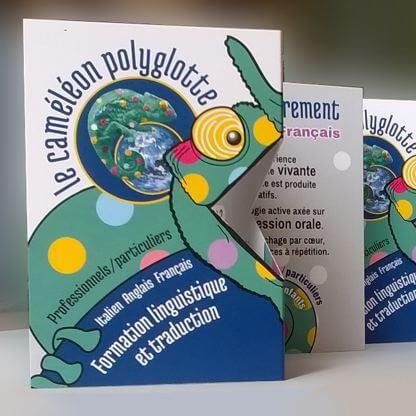 Création d'une mini plaquette format carte d'identité, papier épais pour une traductrice par Sylvie Brossois graphiste (Gap, Hautes-Alpes, PACA)