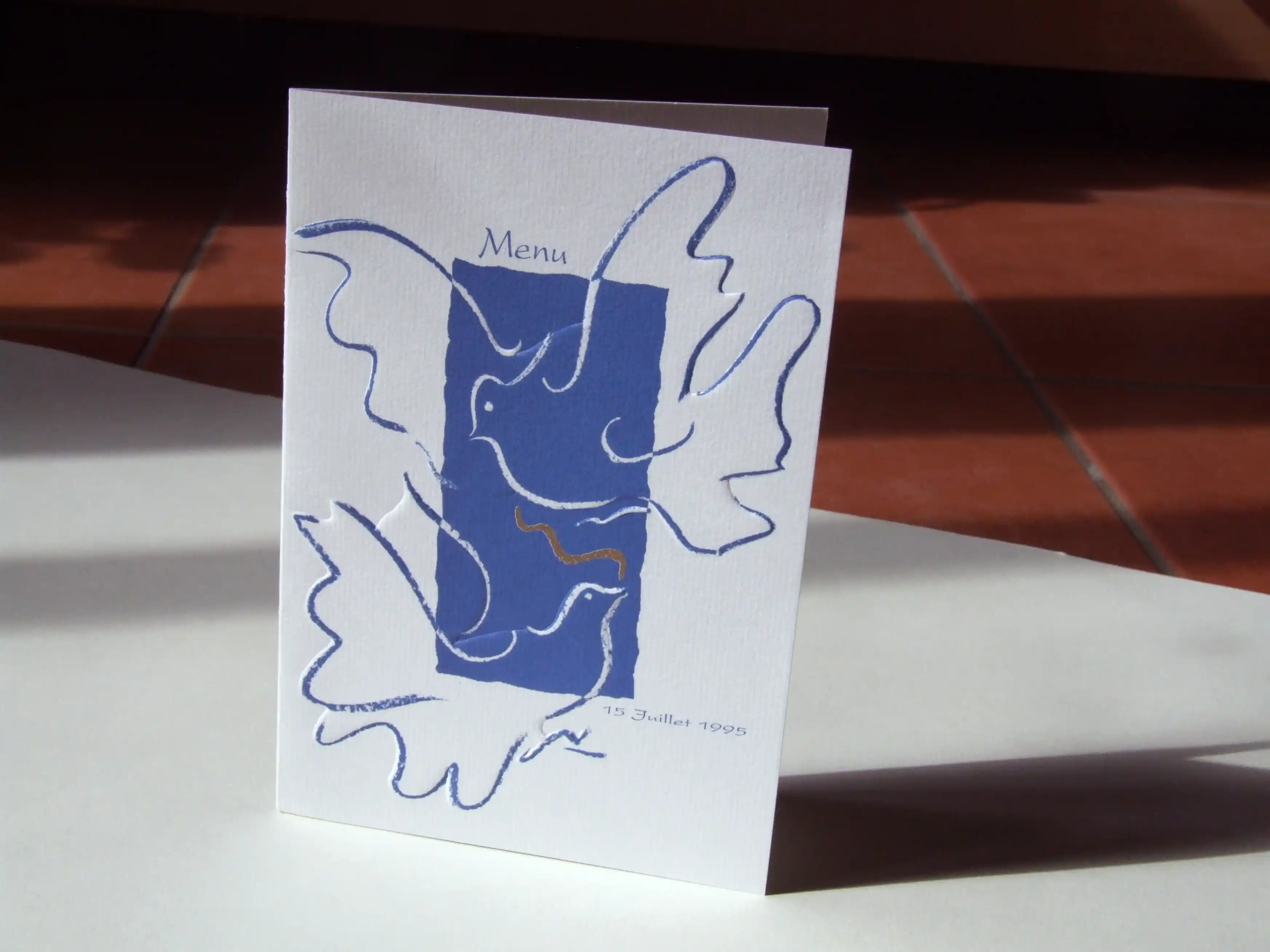Création d'une carte de menu pour un mariage