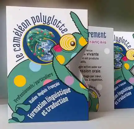 Création d'une mini plaquette format carte d'identité, papier épais avec découpe pour une traductrice