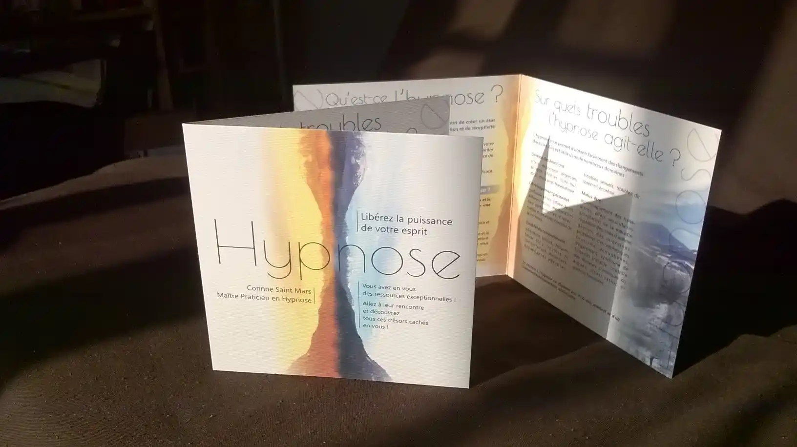 Création d'une plaquette commerciale pour une activité d'hypnose sur Gap