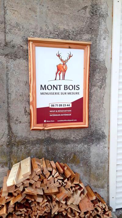 Enseigne d'un menuisier-ébéniste par Sylvie Brossois graphiste (Veynes, Hautes-Alpes, PACA). Professionnelle de l'identité visuelle et du social media management.